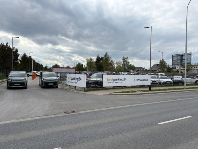 parking-obok-lotniska-wroclaw