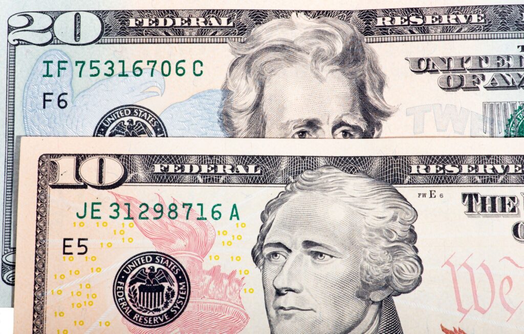 Kto jest na dolarach? Prezydenci i ojcowie założyciele na banknotach USA